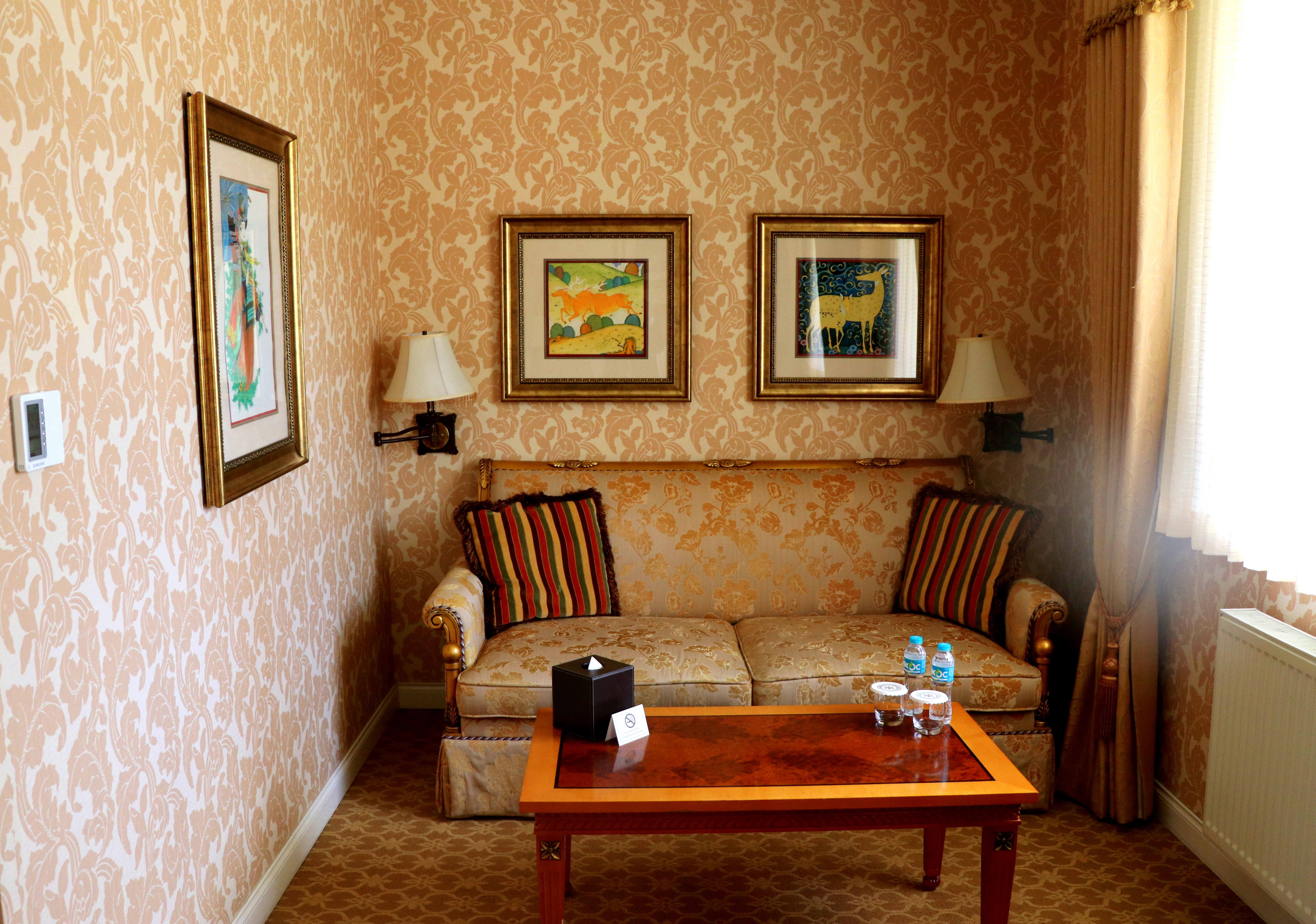 SUPERIOR ROOM